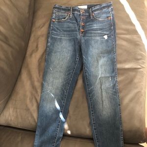 Madewell 10 inch high rise skinny raw hem- size 29